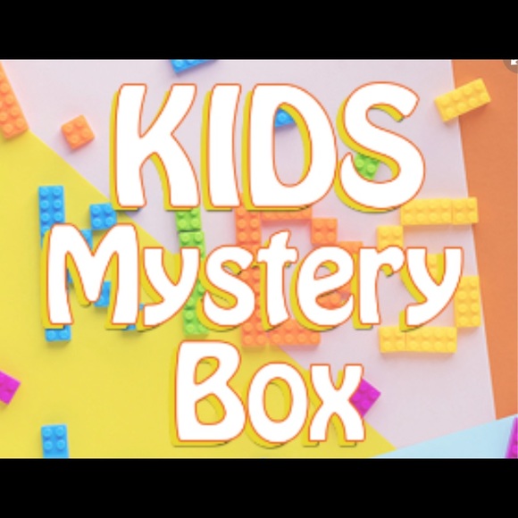 GIRLS MYSTERY BOX 🤩🍭🍭🍭🍬🍬🍬🧸🧸🛍🛍🎀🎀 - Picture 3 of 4